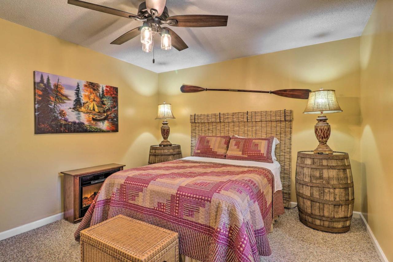 Creekside Retreat With Deck, 18 Miles To Wolf Ridge Villa Weaverville Bagian luar foto